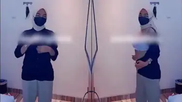 Video Live Cewek Manis Colmek Pakai Mainan